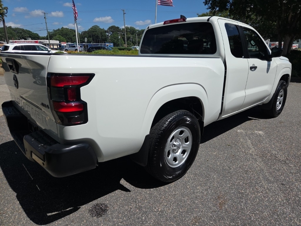 Used 2025 Nissan Frontier S Truck
