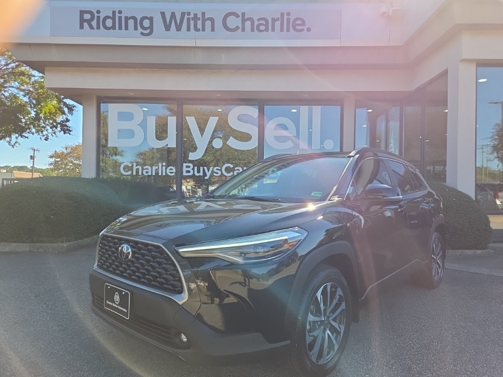 2022 Toyota Corolla Cross XLE