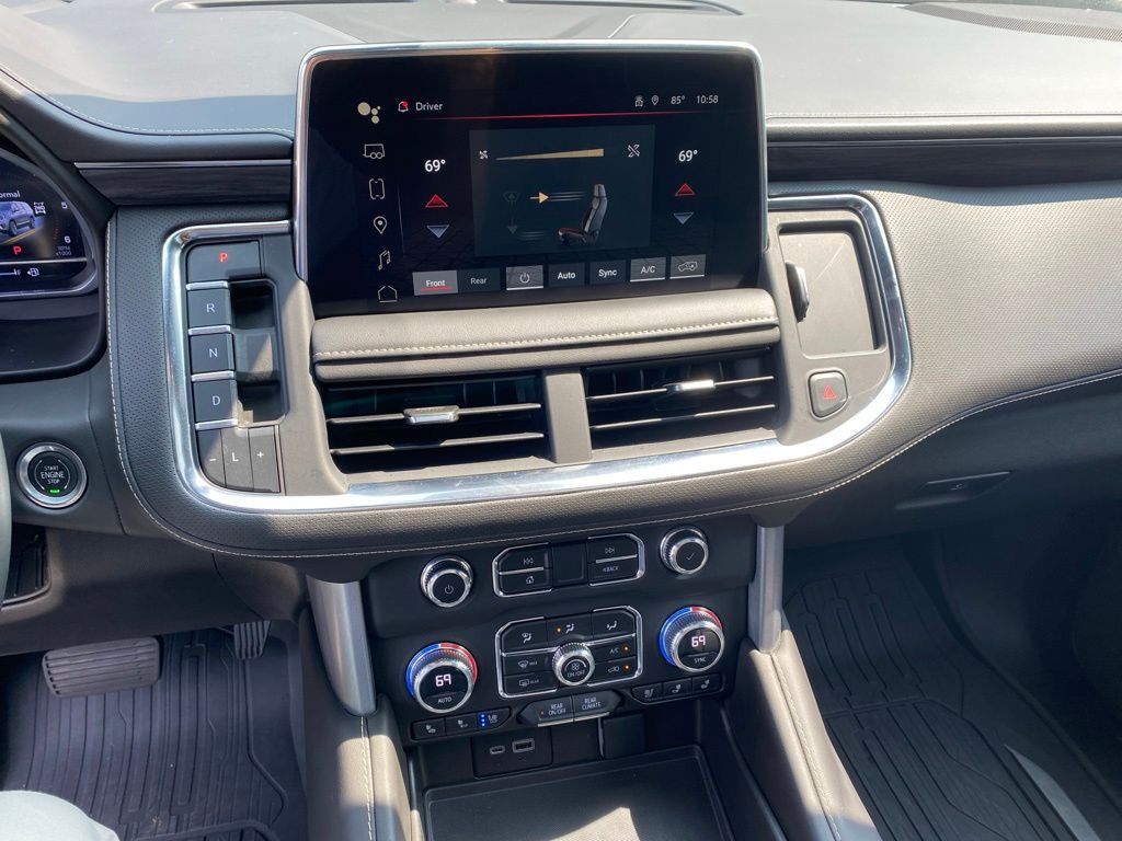 2023 GMC Yukon SLT - Photo 9