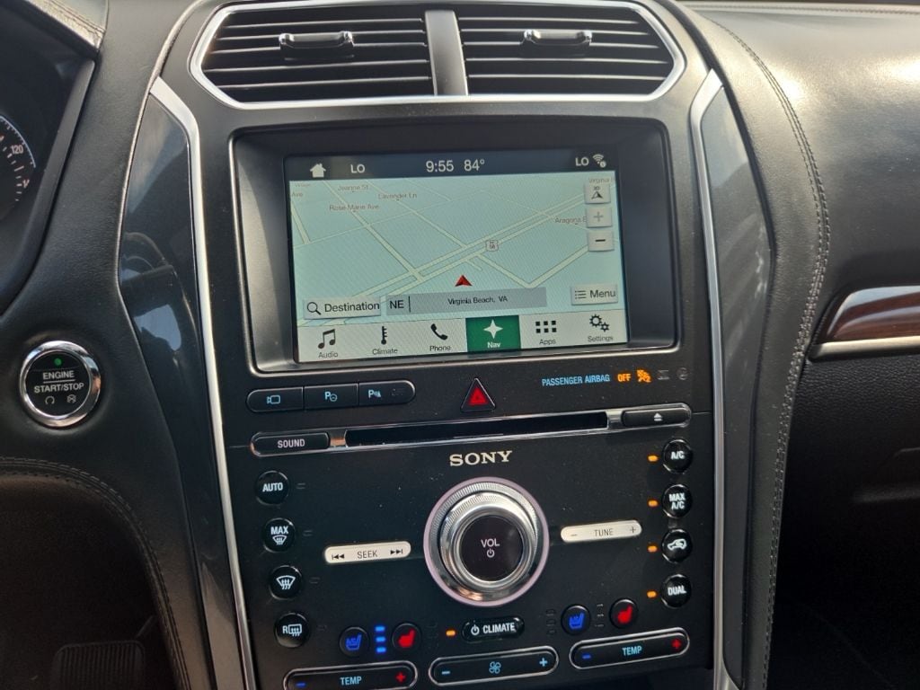 2017 Ford Explorer Platinum - Photo 12