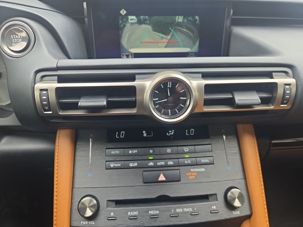 2020 Lexus RC 300 - Photo 13