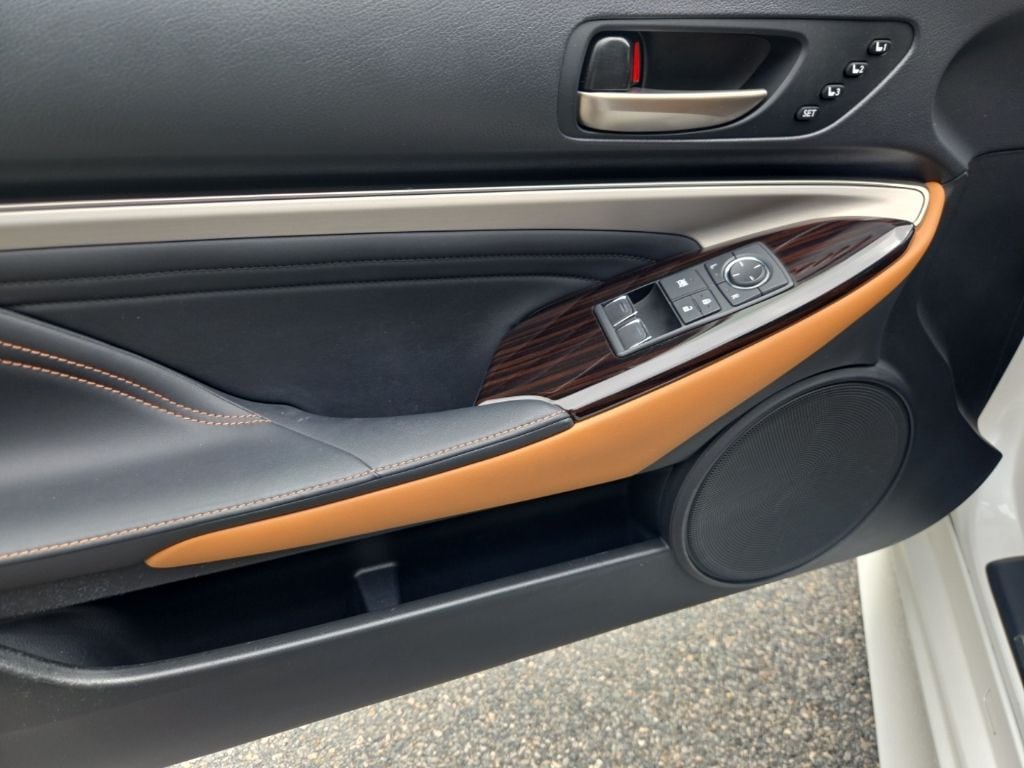 2020 Lexus RC 300 - Photo 9