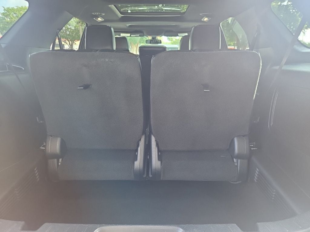 2017 Ford Explorer Platinum - Photo 26