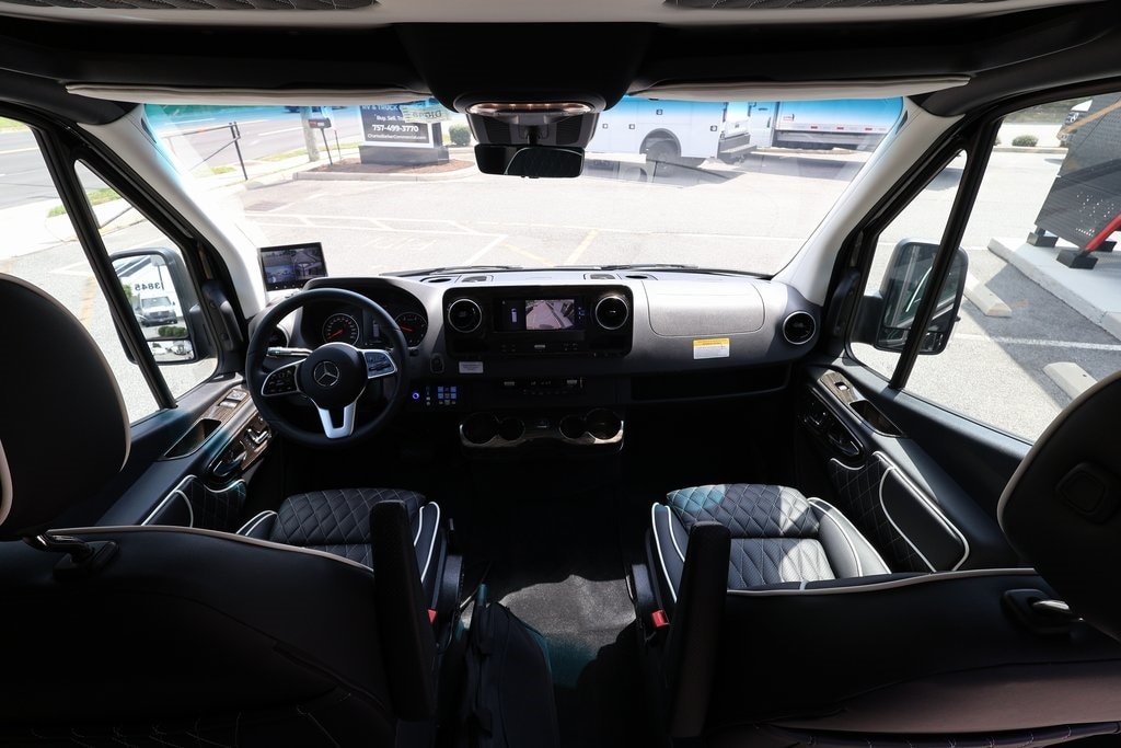 2024 Mercedes-Benz Sprinter Cargo Van Base - Photo 11