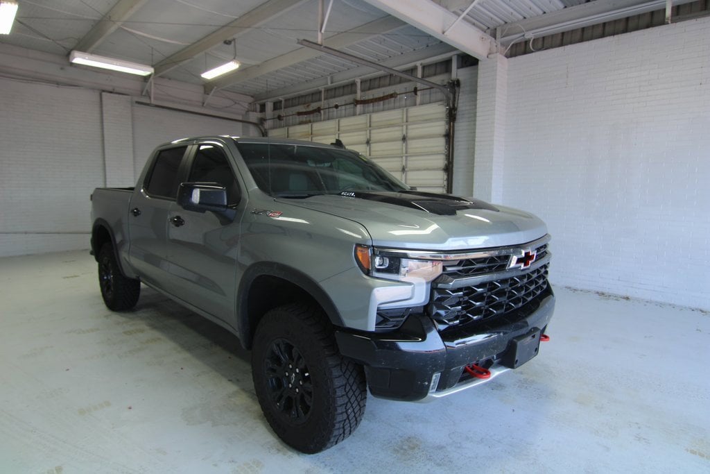 Used 2023 Chevrolet Silverado 1500 ZR2 with VIN 3GCUDHELXPG305163 for sale in Mcallen, TX