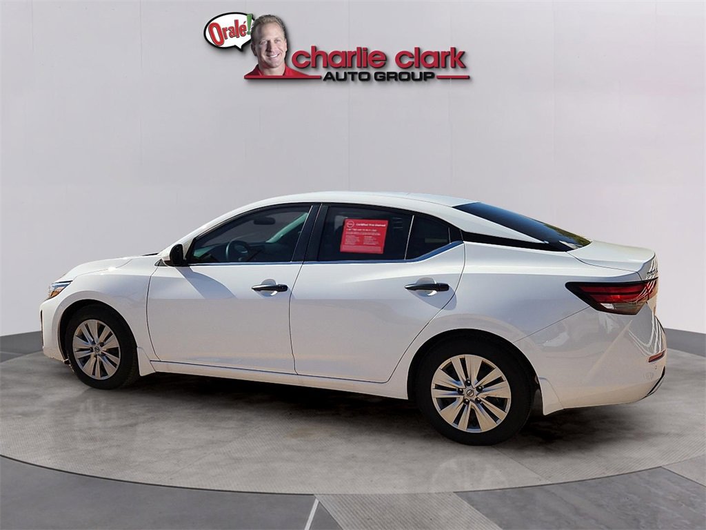 2025 Nissan Sentra S photo 2