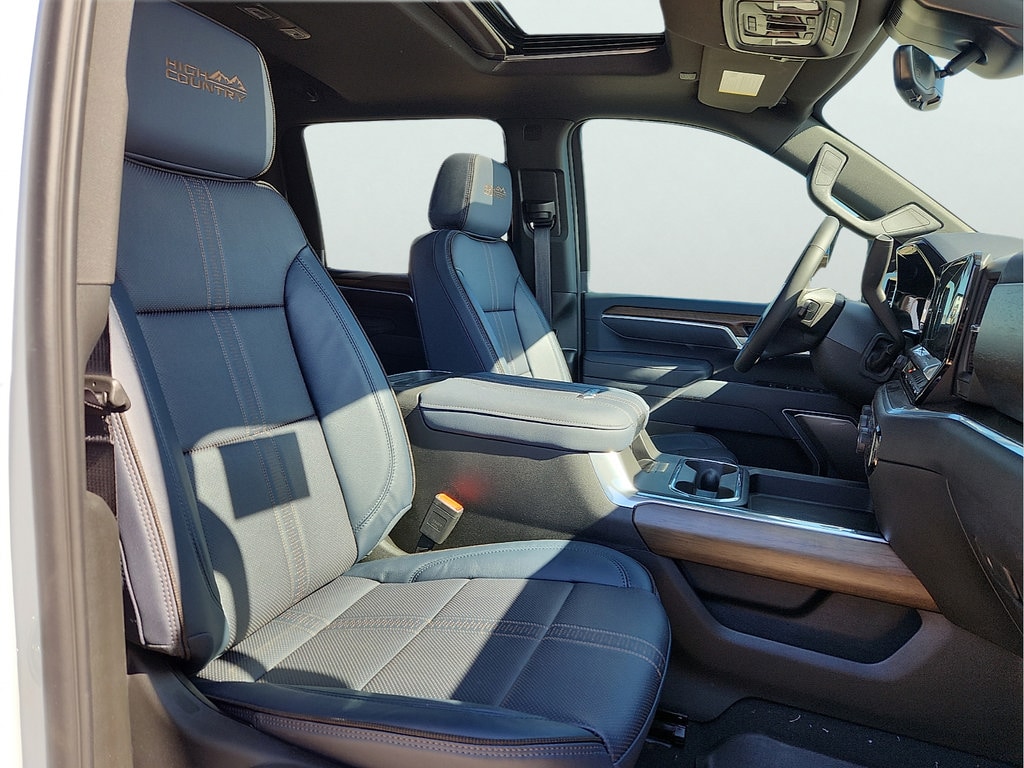 2026 Chevrolet Silverado 2500 HD High Country - Photo 16