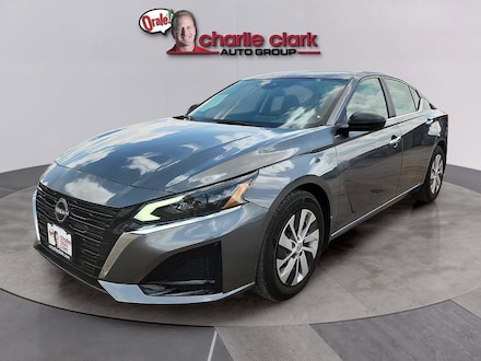 2025 Nissan Altima S