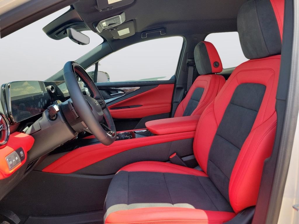 2025 Chevrolet Blazer EV RS - Photo 13