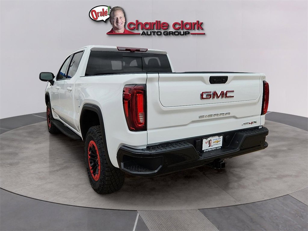 2025 Gmc Sierra 1500 AT4X photo 2