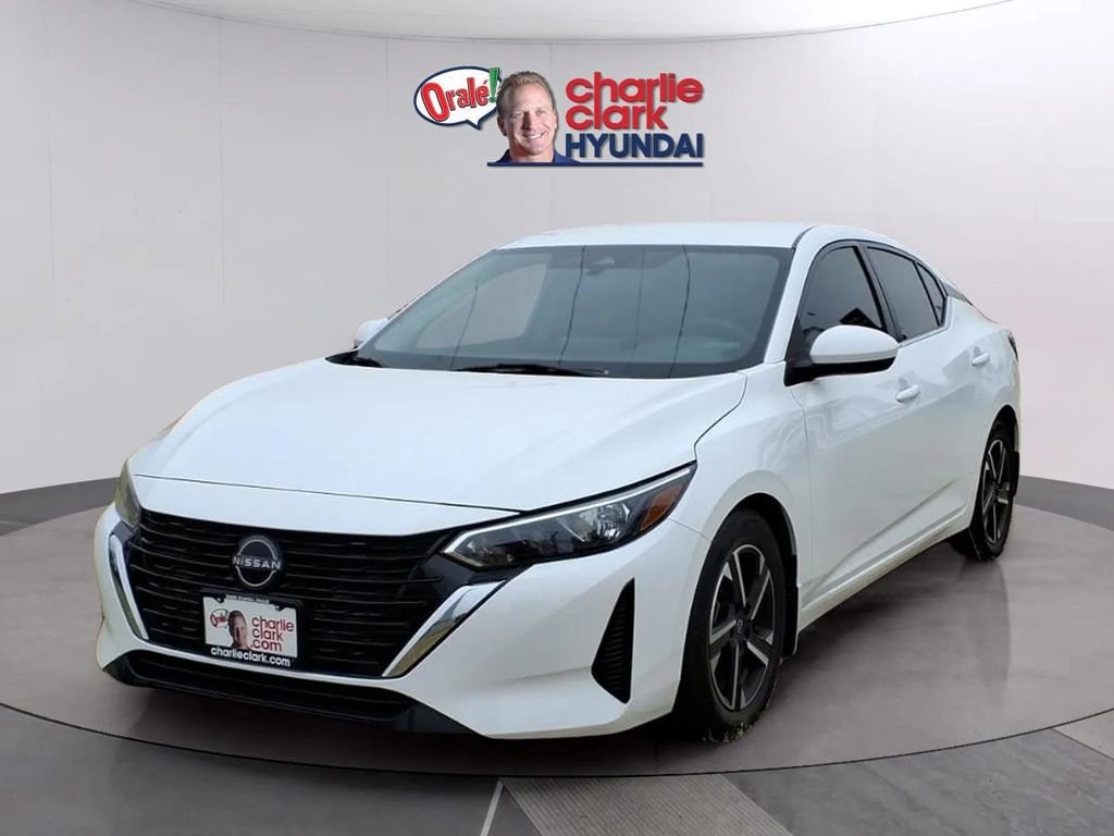 2024 Nissan Sentra SV CVT's photo