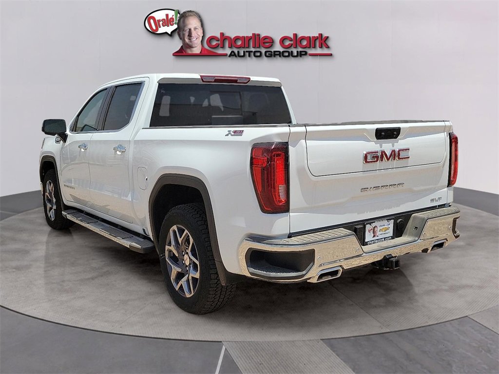 2025 Gmc Sierra 1500 SLT photo 2