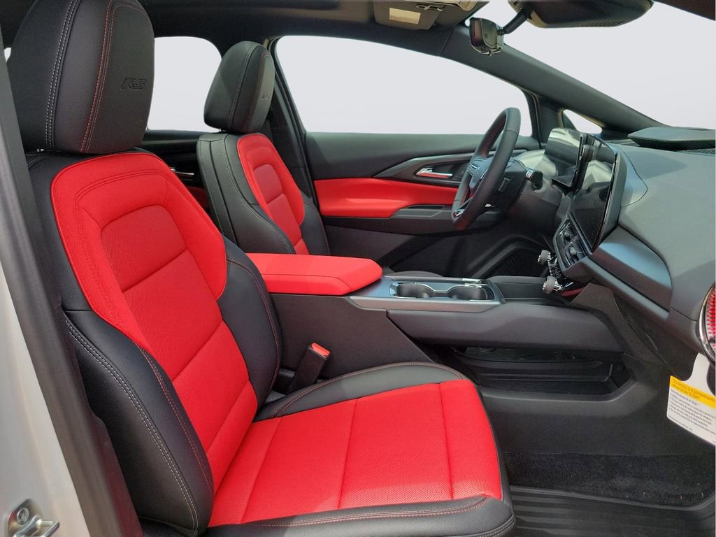 2025 Chevrolet Equinox EV RS - Photo 16