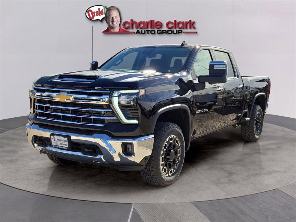2025 Chevrolet Silverado 2500HD LTZ's photo