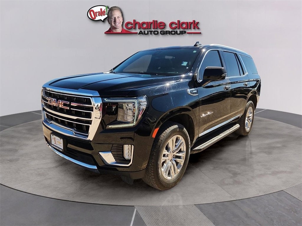 2022 GMC Yukon SLT's photo