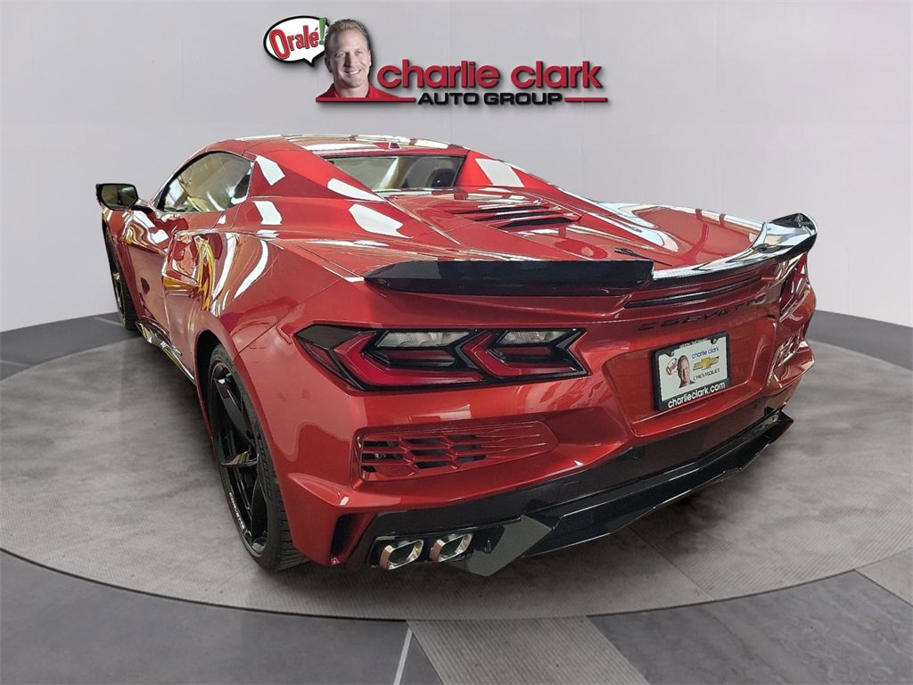2025 Chevrolet Corvette E-Ray 3LZ Convertible photo 2