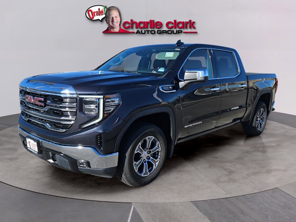 2025 GMC Sierra 2WD Crew Cab Short Box SLT's photo