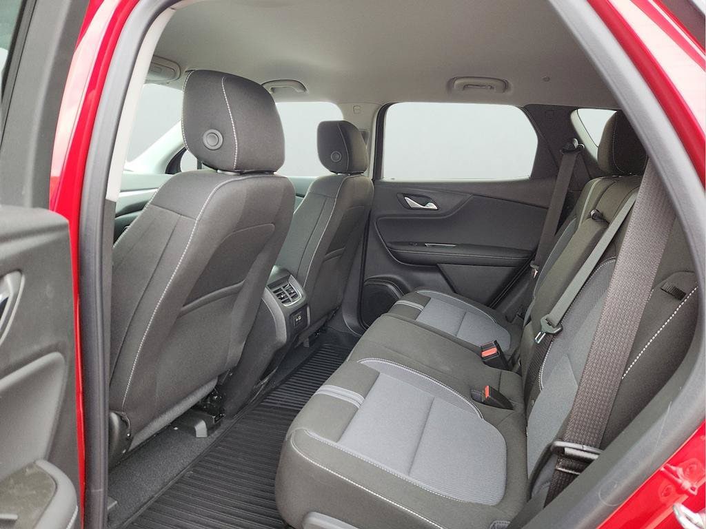 2026 Chevrolet Blazer 2LT - Photo 18