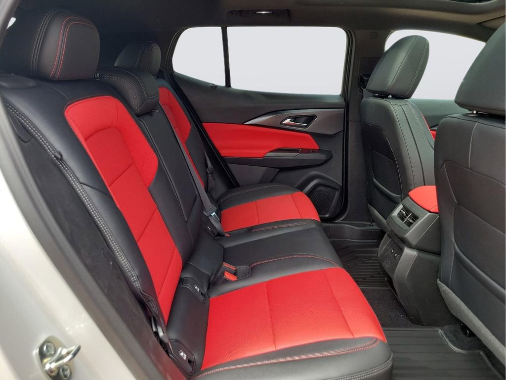 2025 Chevrolet Equinox EV RS - Photo 15
