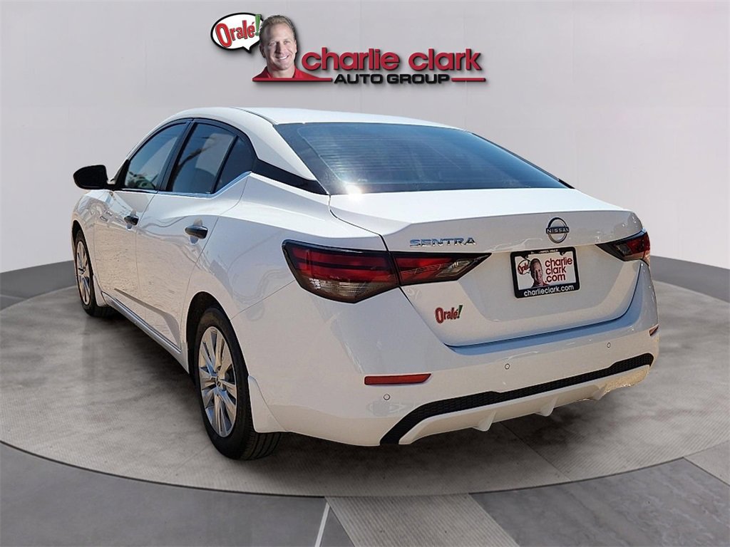 2025 Nissan Sentra S photo 3
