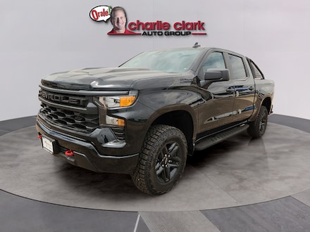 2026 Chevrolet Silverado 1500 Custom Trail Boss Truck