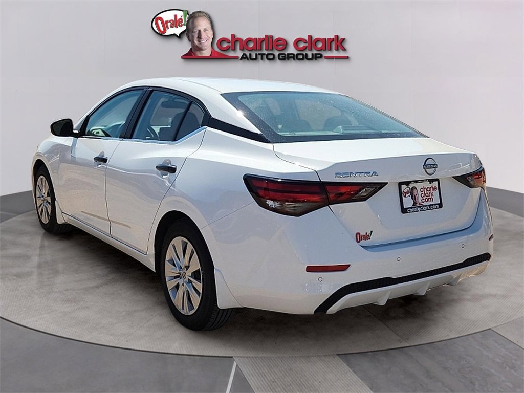 2025 Nissan Sentra S photo 3