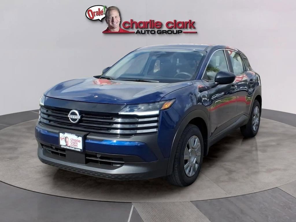 2025 Nissan Kicks 2.0 S AWD's photo