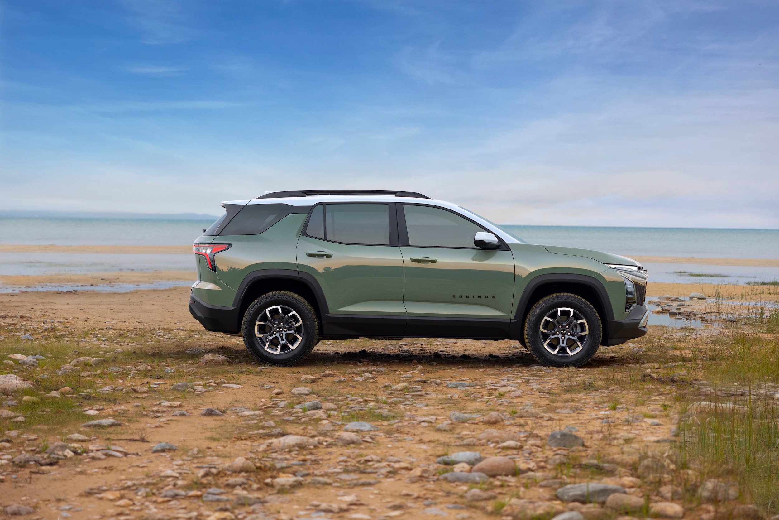 Profile view of new Chevrolet Equinox