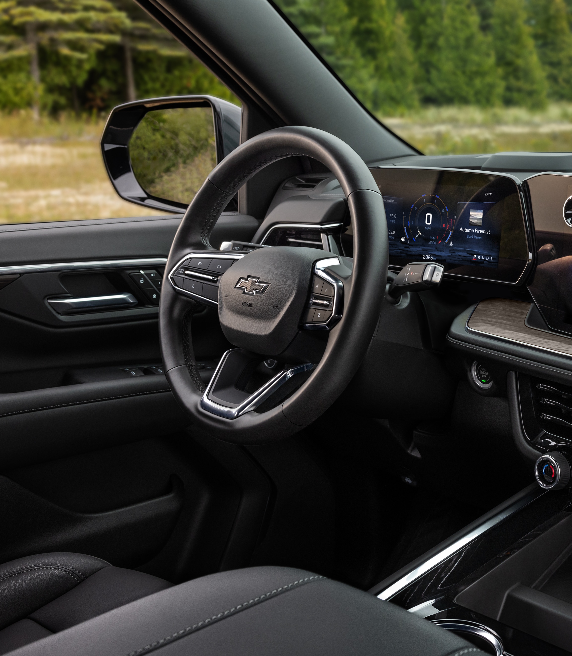 Chevy Tahoe steering wheel view