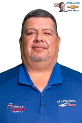 Staff member Isaac Marquez from ID_7af564