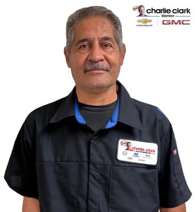 Staff member Abel Salazar from ID_7e271d