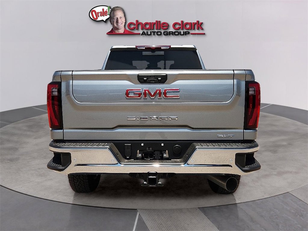 2025 Gmc Sierra 2500 HD SLT photo 4