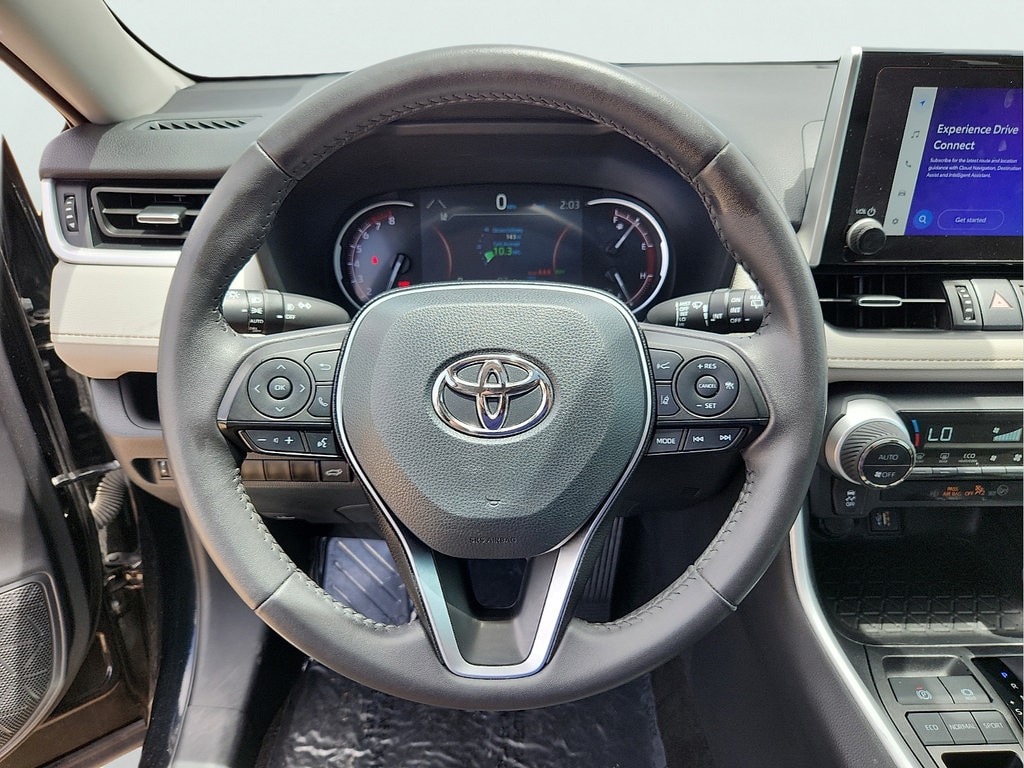 2024 Toyota RAV4 XLE Premium - Photo 18