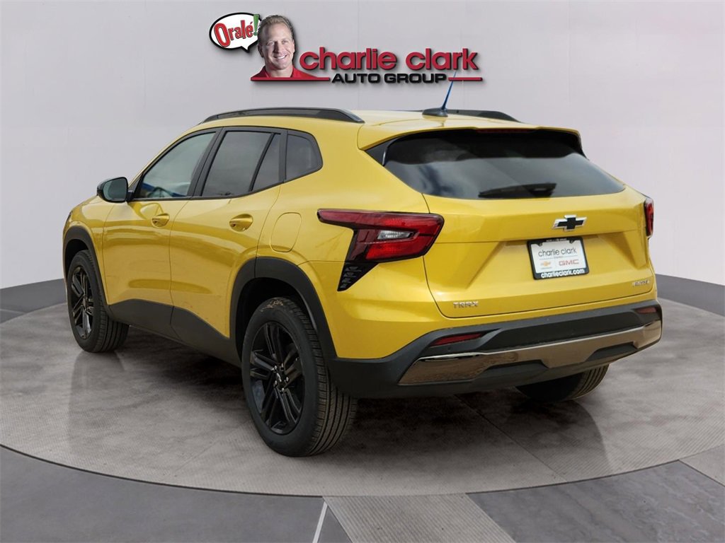 2025 Chevrolet Trax ACTIV photo 3