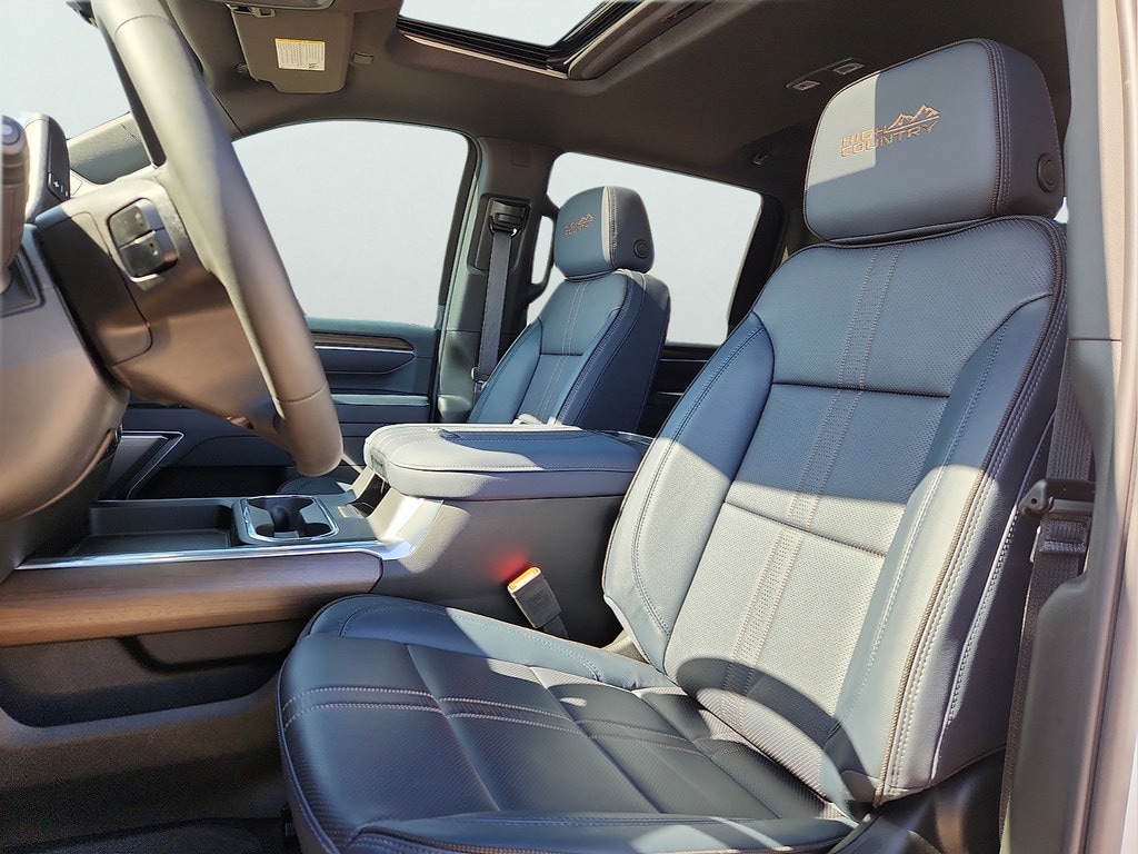 2026 Chevrolet Silverado 2500 HD High Country - Photo 13