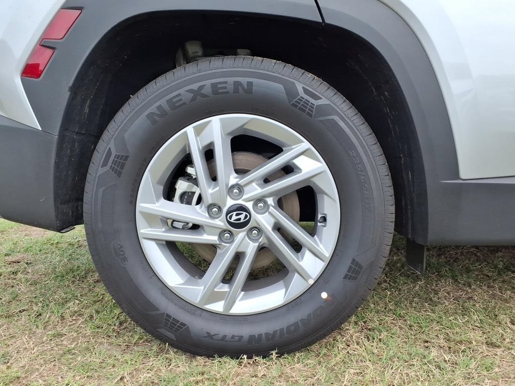 2026 Hyundai Tucson SE - Photo 19