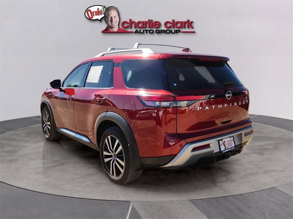 Used 2023 Nissan Pathfinder Platinum