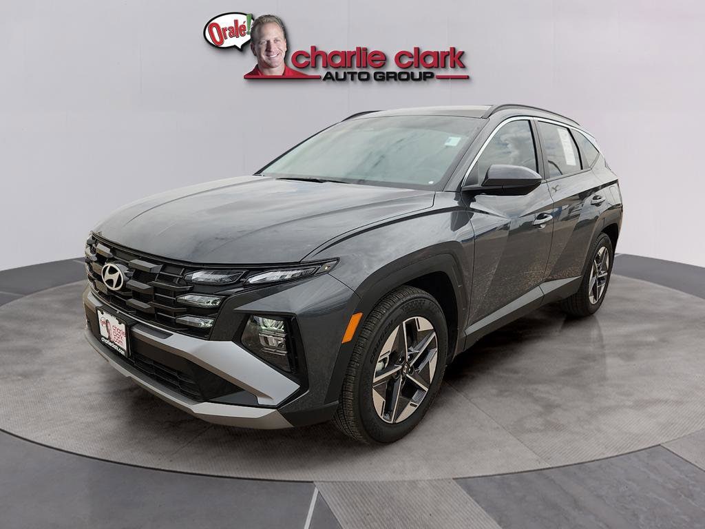 2026 Hyundai Tucson SEL FWD's photo