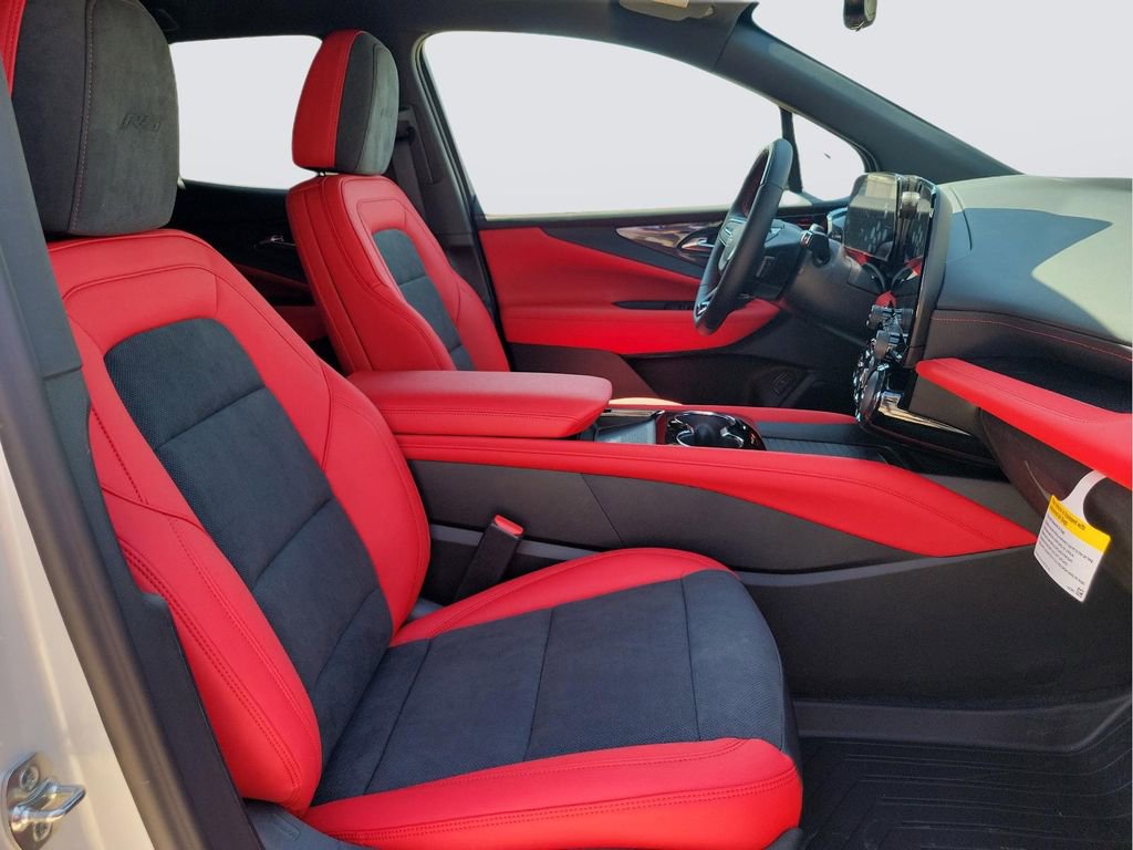 2025 Chevrolet Blazer EV RS - Photo 17