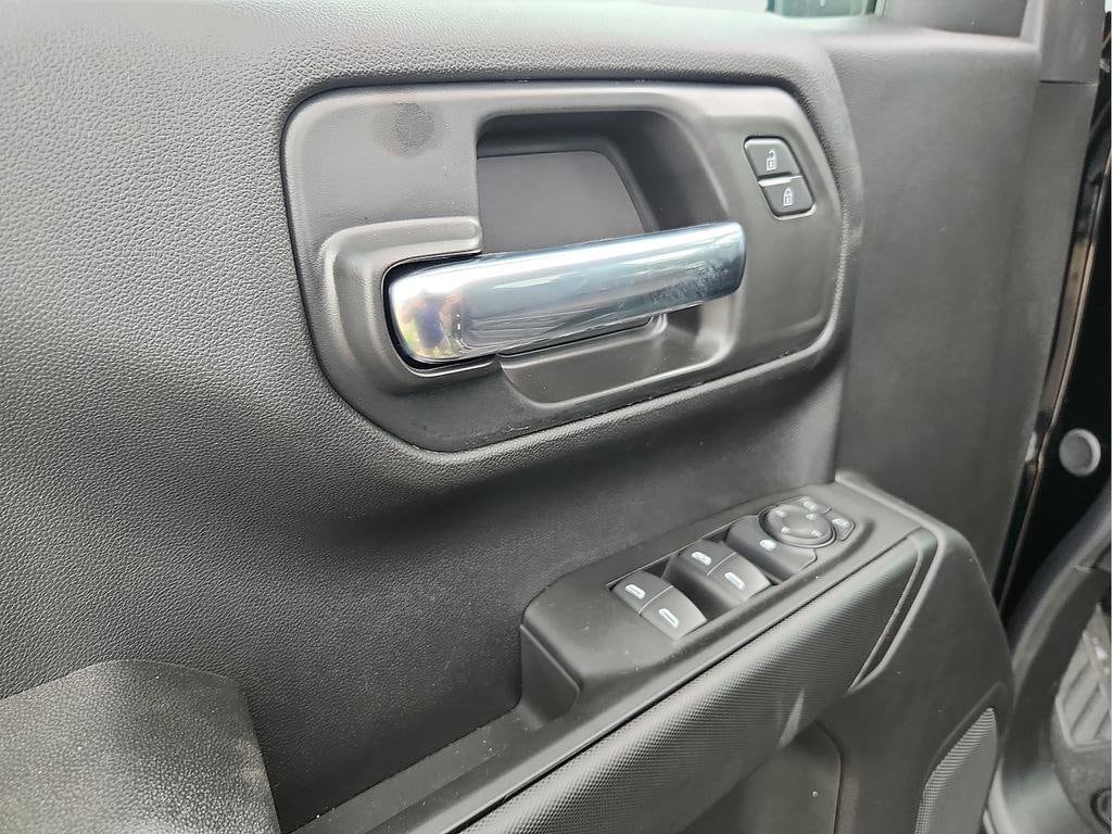 2026 Chevrolet Silverado 1500 Custom - Photo 12