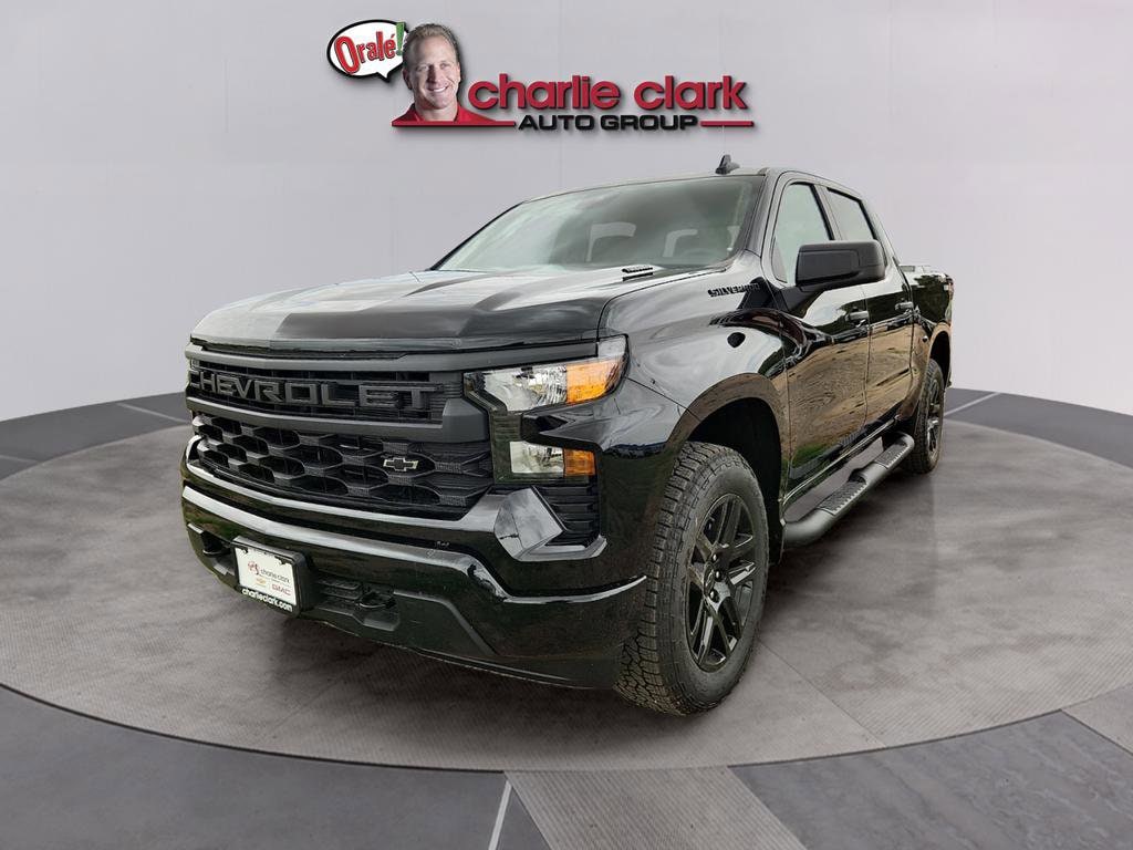 2026 Chevrolet Silverado 1500 Custom - Photo 1