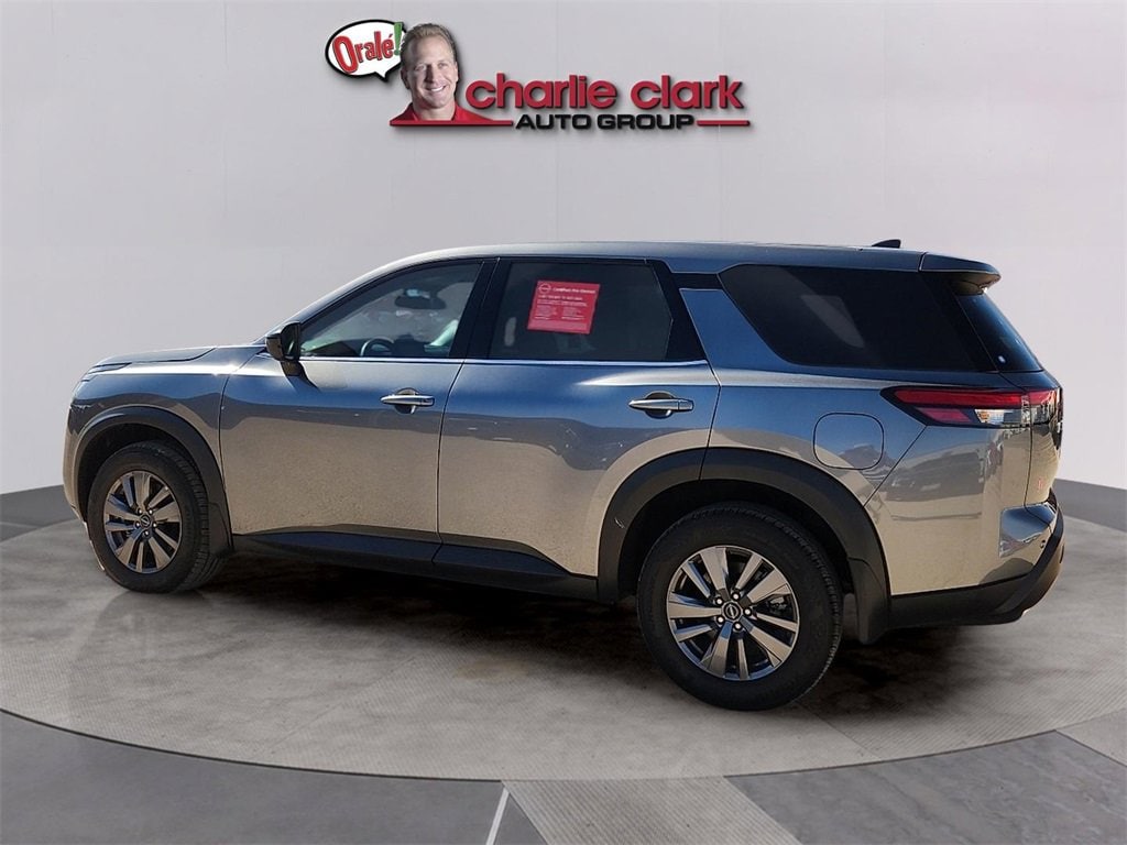 Used 2025 Nissan Pathfinder S
