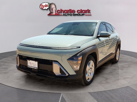 2024 Hyundai Kona SE