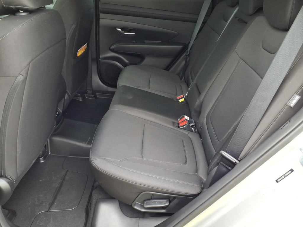 2026 Hyundai Tucson SE - Photo 13