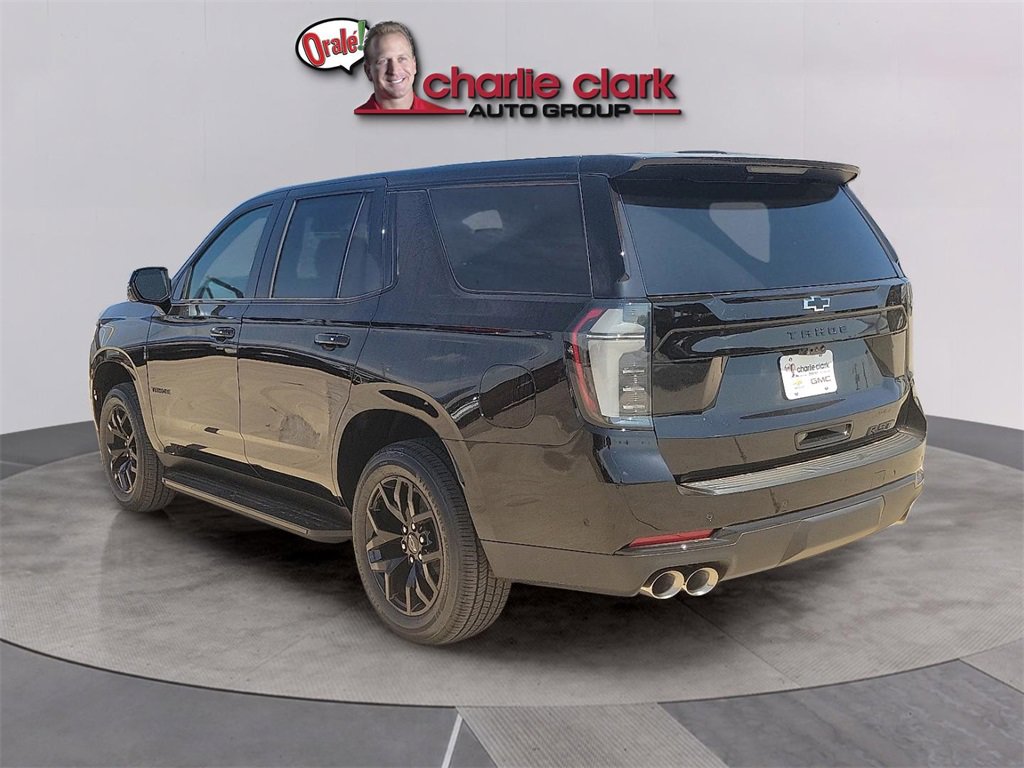 2025 Chevrolet Tahoe RST photo 2