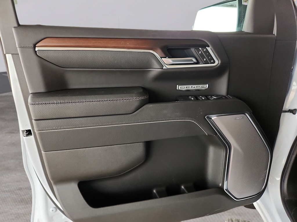2026 GMC Sierra 1500 Denali - Photo 11
