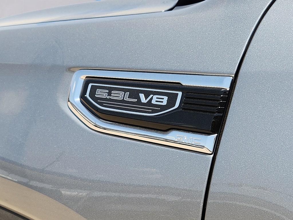 2026 GMC Sierra 1500 SLE - Photo 10