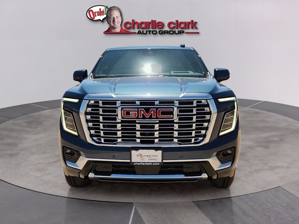 2026 GMC Yukon Denali - Photo 8