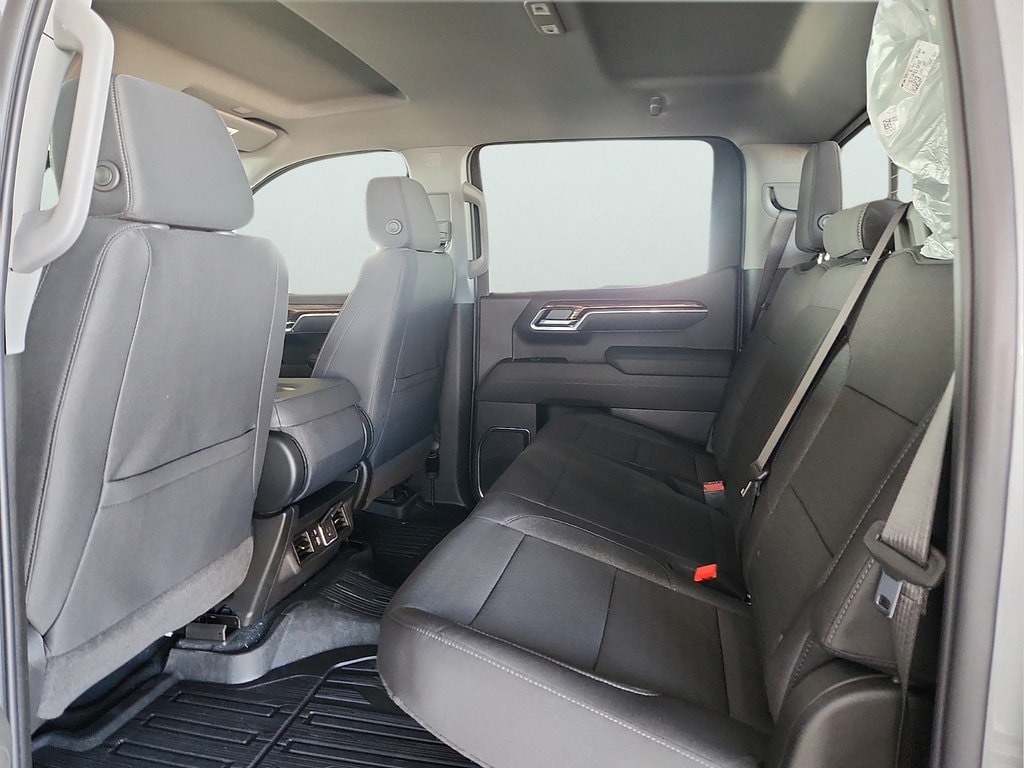 2026 GMC Sierra 1500 SLE - Photo 18