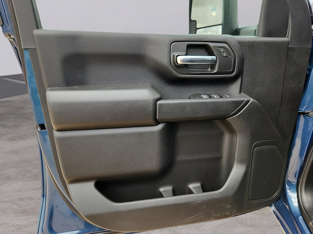 2026 GMC Sierra 3500HD Pro - Photo 11